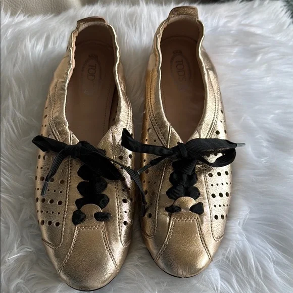 Tod's Shoes Tods Gold And Black Sneakers With Metallic Finish